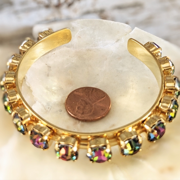 Volcano Mettalic AB Crystal from Swarovski In Gold Plated Cuff Bracelet - Picture 5 of 6